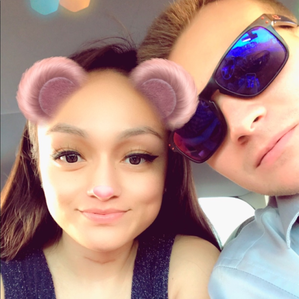 Meet your Posher, Esli